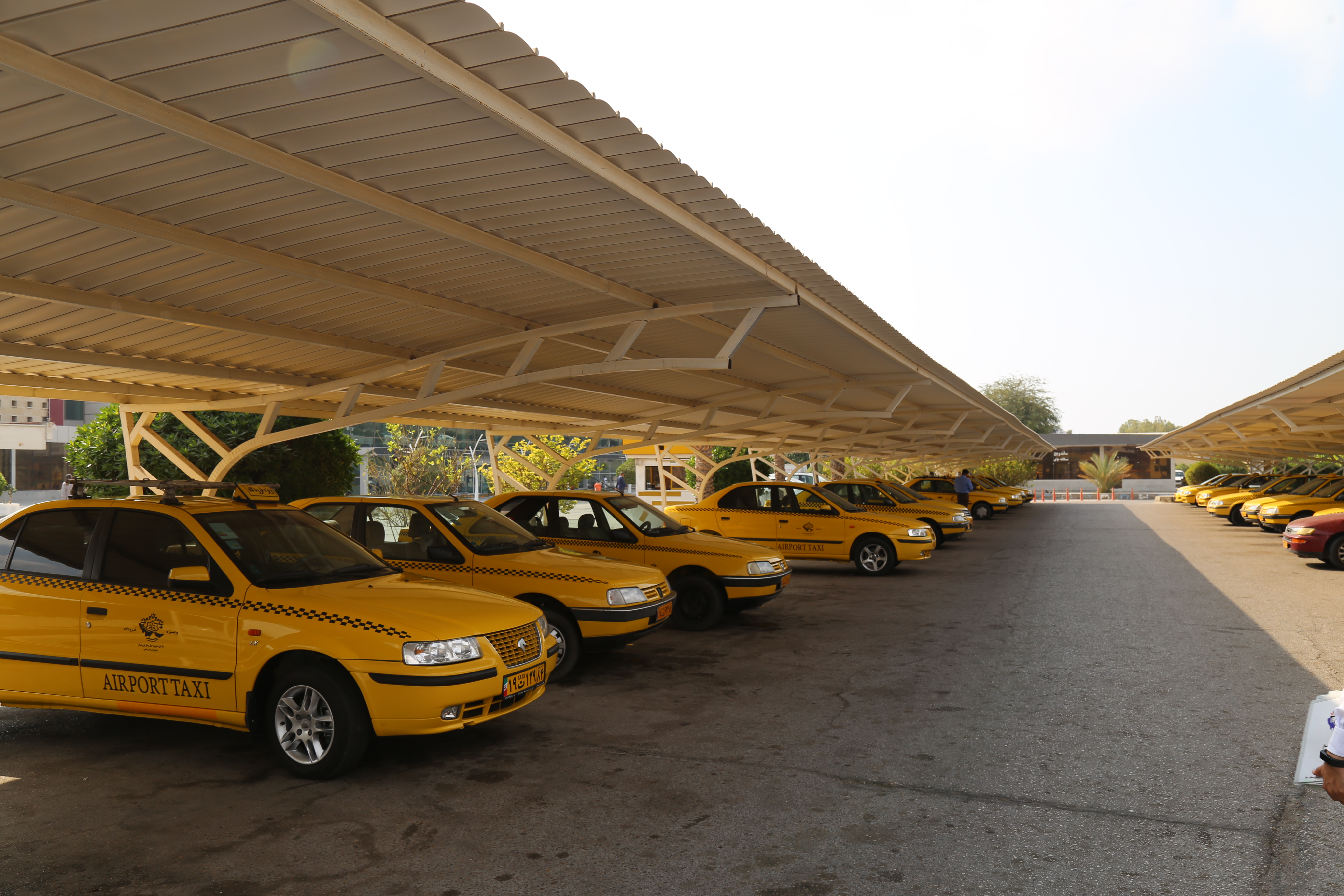 تعرفههای عجیب تاکسیهای فرودگاه بندرعباس