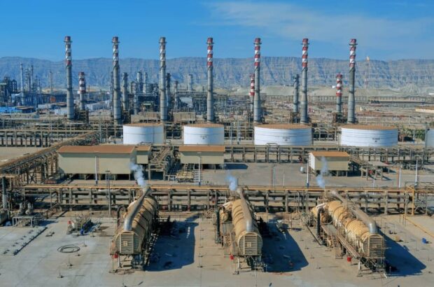 انعقاد توافق‌نامه همکاری بین شرکت نفت ستاره خلیج فارس و صندوق ملی محیط‌زیست