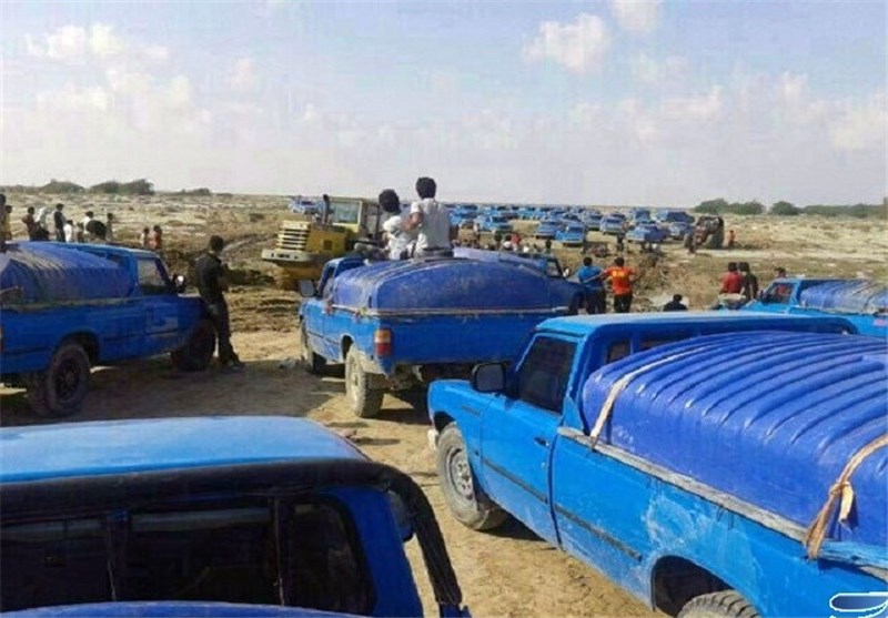 جلوگيری از خروج ۶۰ هزار ليتر سوخت قاچاق در ميناب