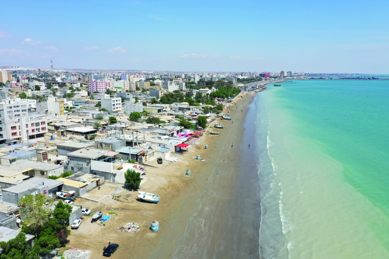 شلختگی درحـریم ۶۰ متری دریا